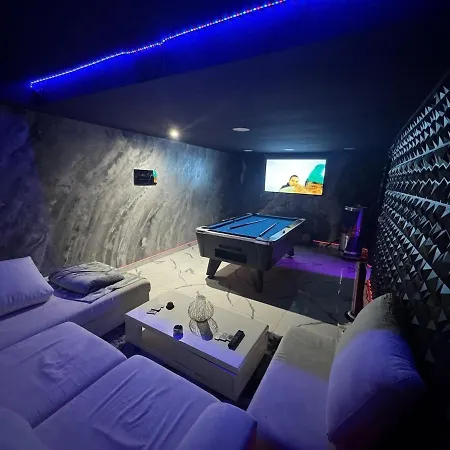 דירה Nonstop Nights Apartmans